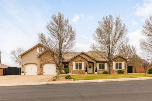 795 E Desert Bloom Ct, Washington, UT, 84780-2619 | Card Image