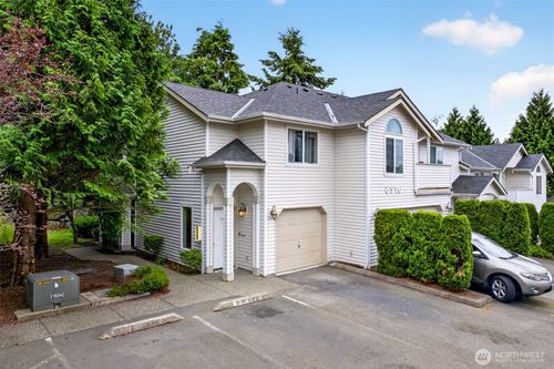 a201-8916 Meridian Pl Ne, Lake Stevens, WA, 98258-7385 | Card Image