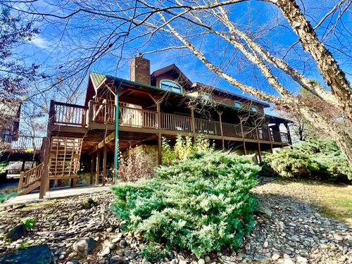 2930 Will Bryan Ln, Sevierville, TN, 37862-8574 | Card Image
