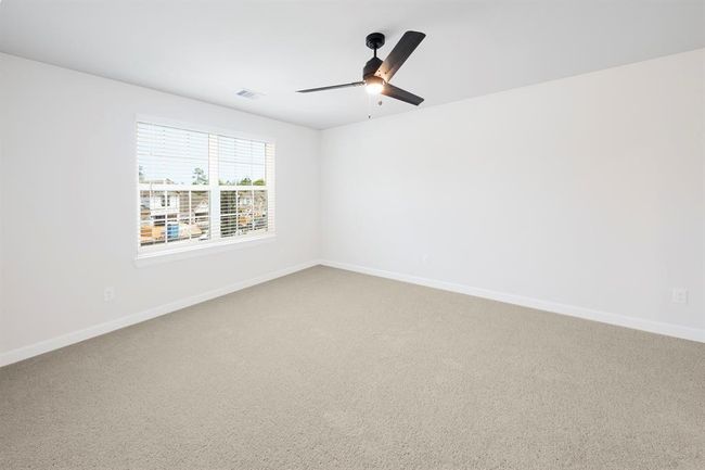 6179 White Spruce Dr, House other with 3 bedrooms, 3 bathrooms and 2 parking in Conroe TX | Image 9
