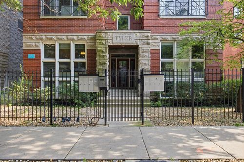 2e-2127 W Rice St, Chicago, IL, 60622-5409 | Card Image