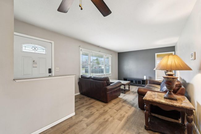 11749 Crooked Lake Blvd Nw, House other with 4 bedrooms, 1 bathrooms and null parking in Coon Rapids MN | Image 6