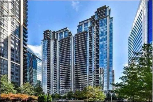 3712-4968 Yonge St, Toronto, ON, M2N7G9 | Card Image