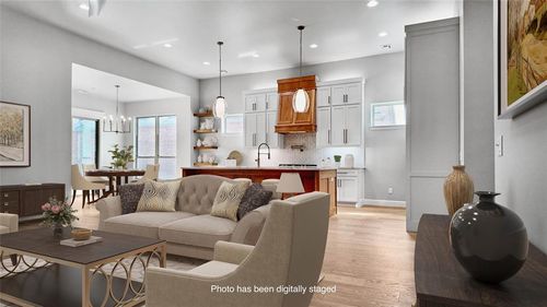 15600 Traditions Blvd, Edmond, OK, 73013-1116 | Card Image