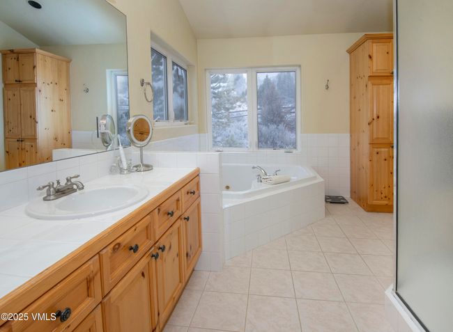 Primary bathroom | Image 24