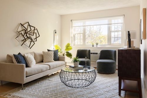 8-5 Walden St, Cambridge, MA, 02140-2037 | Card Image
