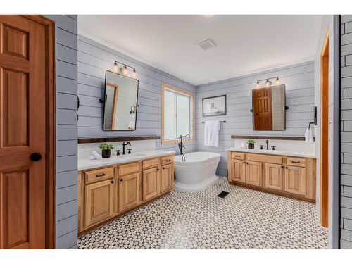 2112 Primrose Ln, Erie, CO, 80516-4010 | Card Image