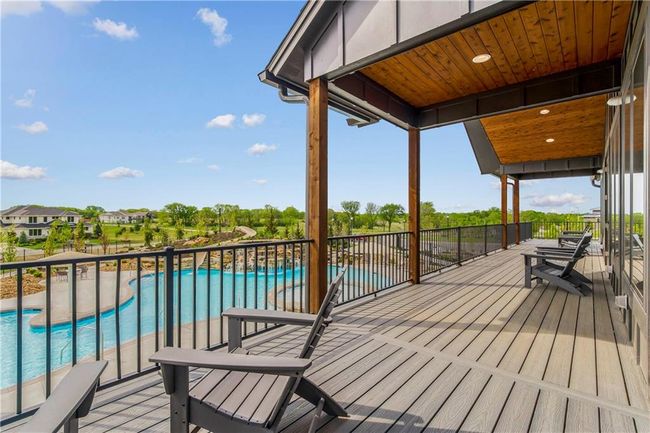 2307 W 176 Th Ter, House other with 4 bedrooms, 4 bathrooms and null parking in Overland Park KS | Image 54