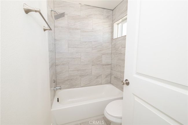 5017 Clara St, Home with 0 bedrooms, 0 bathrooms and 16 parking in Cudahy CA | Image 17