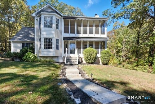 121 W Wakefield Blvd, Winsted, CT, 06098-2933 | Card Image