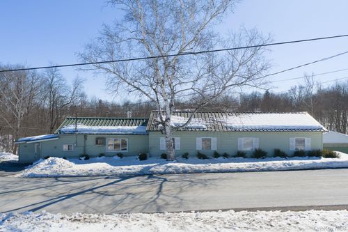 86 Carpenter Rd, New Hampton, NY, 10958-4413 | Card Image