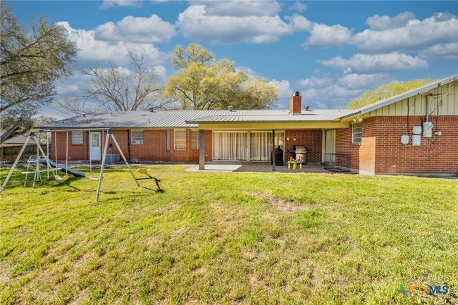 1413 Summit Dr, House other with 3 bedrooms, 3 bathrooms and null parking in Gonzales TX | Image 33