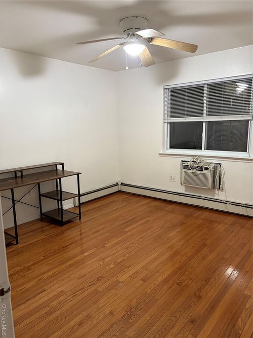 2-1055 Beach 22nd St, Far Rockaway, NY, 11691-3306 | Card Image