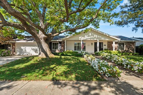 2725 Morley Way, Sacramento, CA, 95864 | Card Image