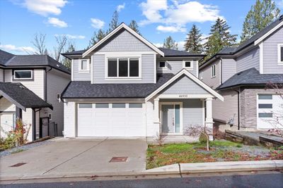 46935 Sylvan Dr, House other with 7 bedrooms, 3 bathrooms and 4 parking in Chilliwack BC | Image 1