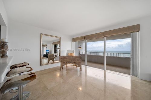 901-199 Ocean Lane Dr, Key Biscayne, FL, 33149-1400 | Card Image
