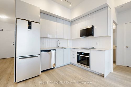 2501-474 Caldari Rd, Concord, ON, L4K0R5 | Card Image