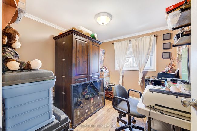 45 Mohegan Cres, House attached with 3 bedrooms, 2 bathrooms and 2 parking in London ON | Image 25