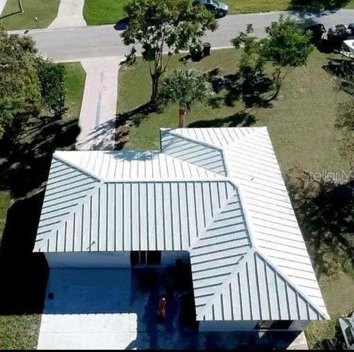 1937 Se West Dunbrooke Cir, Port St. Lucie, FL, 34952-8121 | Card Image