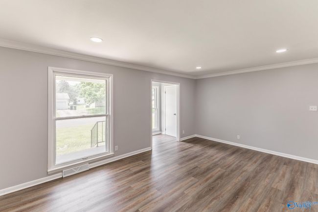 3906 Broadmor Rd Nw, House other with 4 bedrooms, 2 bathrooms and null parking in Huntsville AL | Image 28