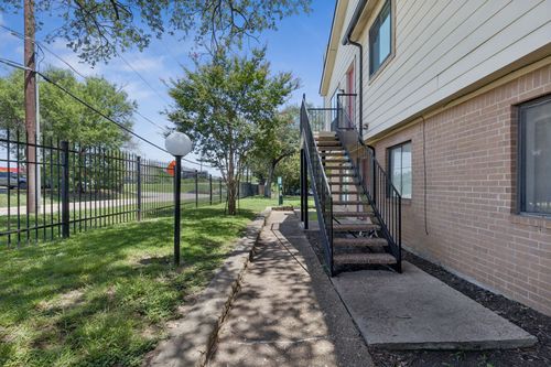 104-6646 E Lovers Ln, Dallas, TX, 75214-1651 | Card Image