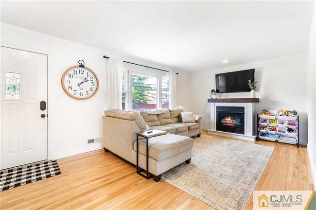 22 Half Acre Rd, House other with 3 bedrooms, 2 bathrooms and null parking in Jamesburg NJ | Image 13