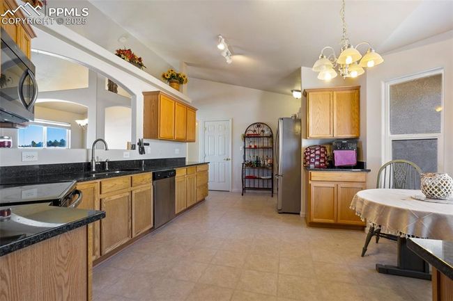 17950 Cumbres Rd, House other with 5 bedrooms, 3 bathrooms and 2 parking in Peyton CO | Image 6