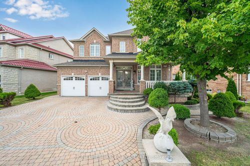 21 Summershade St, Brampton, ON, L6P2C2 | Card Image