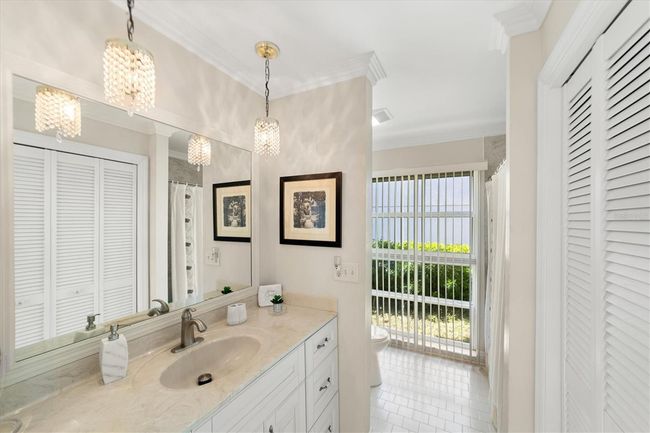 4937 Oxford Dr, House other with 3 bedrooms, 2 bathrooms and null parking in SIESTA KEY FL | Image 24
