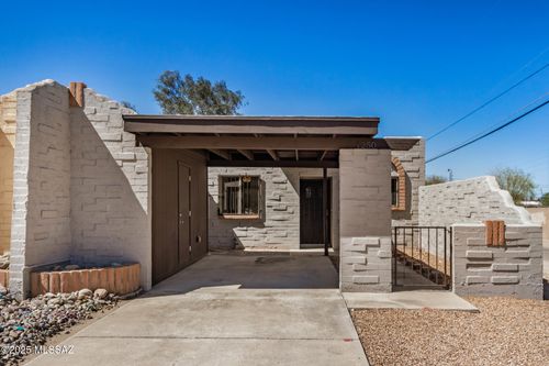 1250 S Sahuara Ave, Tucson, AZ, 85711-5531 | Card Image