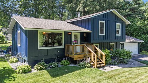 6341 Applewood Ln, Williamsburg, MI, 49690-9725 | Card Image