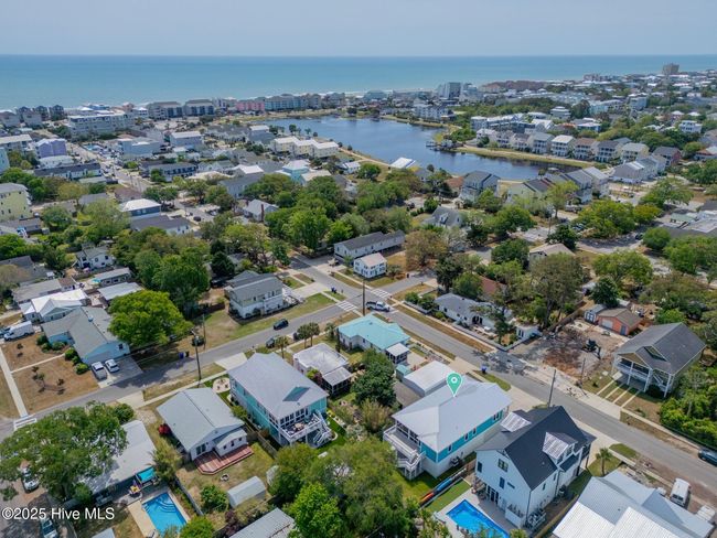 404 Fayetteville Ave, House other with 3 bedrooms, 2 bathrooms and null parking in Carolina Beach NC | Image 32