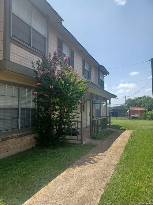 4-11607 Capotillo, San Antonio, TX, 78233-6847 | Card Image