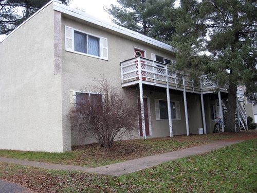 apt-1-545 Birchcrest Dr, River Falls, WI, 54022-3525 | Card Image