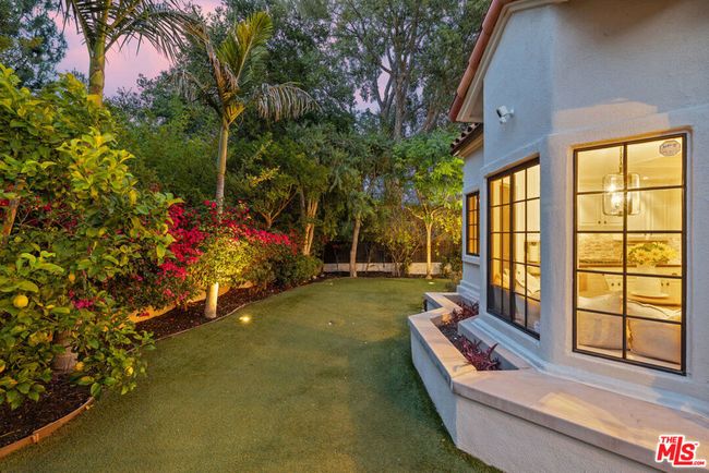 5565 Eagle Point Cir, House other with 4 bedrooms, 3 bathrooms and 3 parking in Westlake Village CA | Image 36