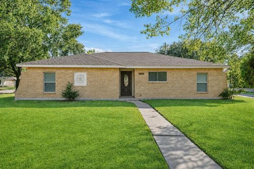 11503 High Star Dr, Houston, TX, 77072-1308 | Card Image