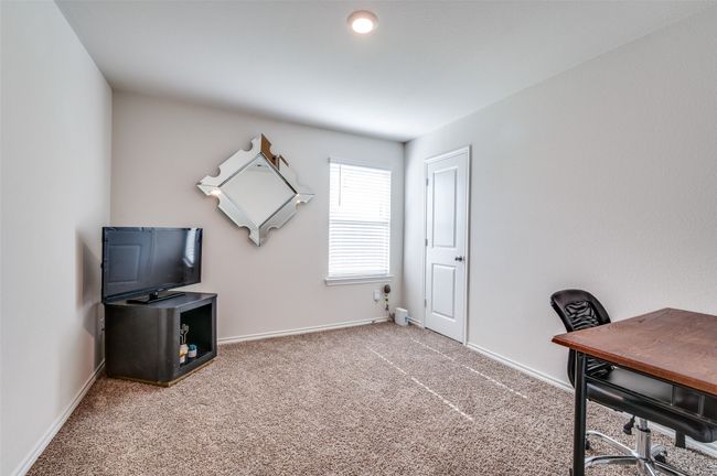 6109 Ballenger Rd, House other with 4 bedrooms, 2 bathrooms and null parking in Aubrey TX | Image 19