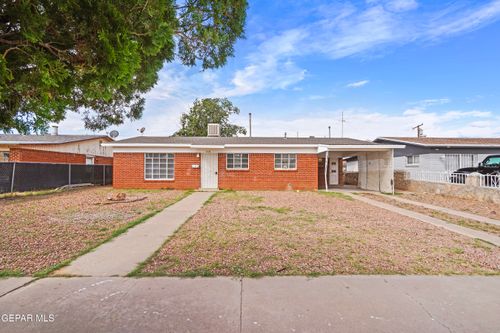 9139 Mount Etna Dr, El Paso, TX, 79924-7015 | Card Image