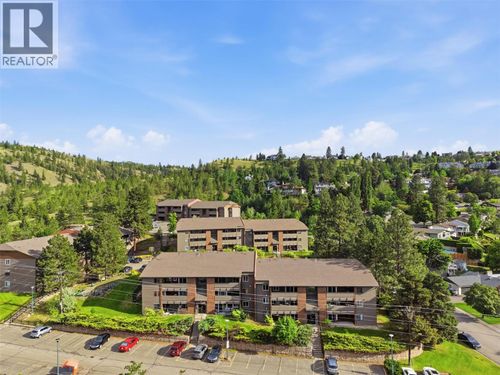 102-44 Whiteshield Crescent S, Kamloops, BC, V2E2J1 | Card Image