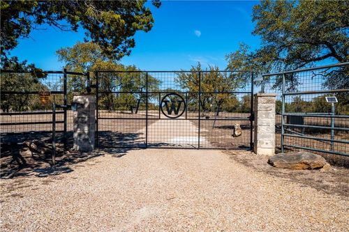400 Indian Hills Rd, Gatesville, TX, 76528-3534 | Card Image