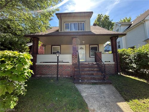 1105 E 144th St, Cleveland, OH, 44110-3672 | Card Image