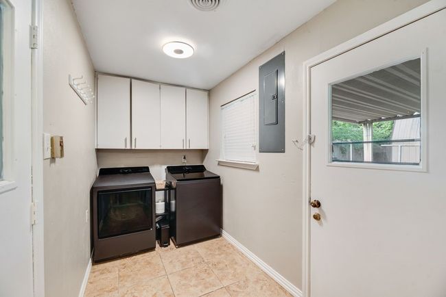 2003 Cypress St, House other with 3 bedrooms, 2 bathrooms and null parking in Gainesville TX | Image 22