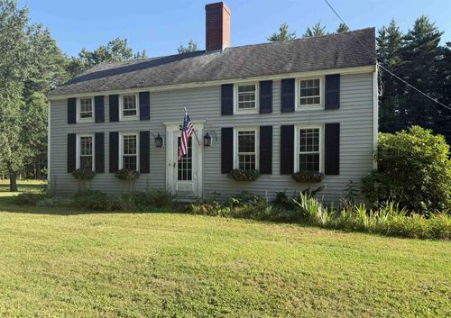 284 South Rd, Brentwood, NH, 03833-6307 | Card Image