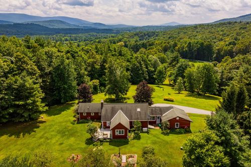 262 Timber Trail Road, Shaftsbury, VT, 05262 | Card Image