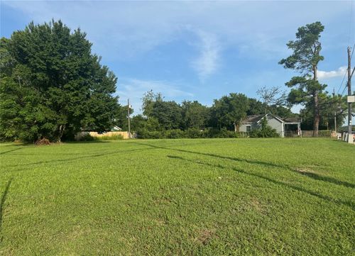 7902 Carbondale St, Dallas, TX, 75216-4117 | Card Image