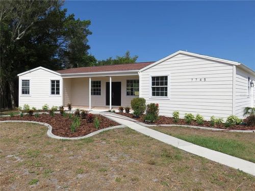 7745 Westmoreland Dr, Sarasota, FL, 34243-1937 | Card Image