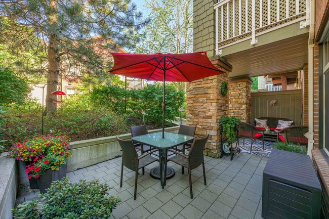 110 - 6500 194 Street, Condo with 2 bedrooms, 2 bathrooms and 2 parking in Surrey BC | Image 25