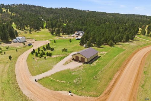 13092 Backcountry Ln, Sturgis, SD, 57785-6691 | Card Image