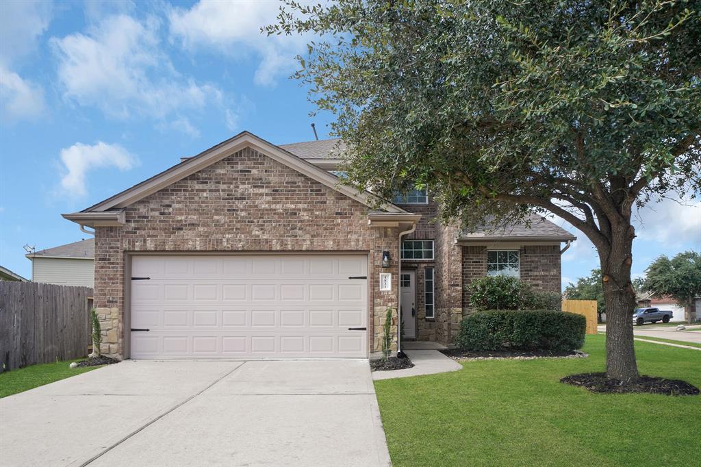 Le Carpe Plantation Ct, Katy, TX 77449