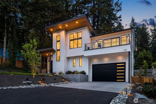 1208 211th Place, Sammamish, WA, 98074 | Card Image